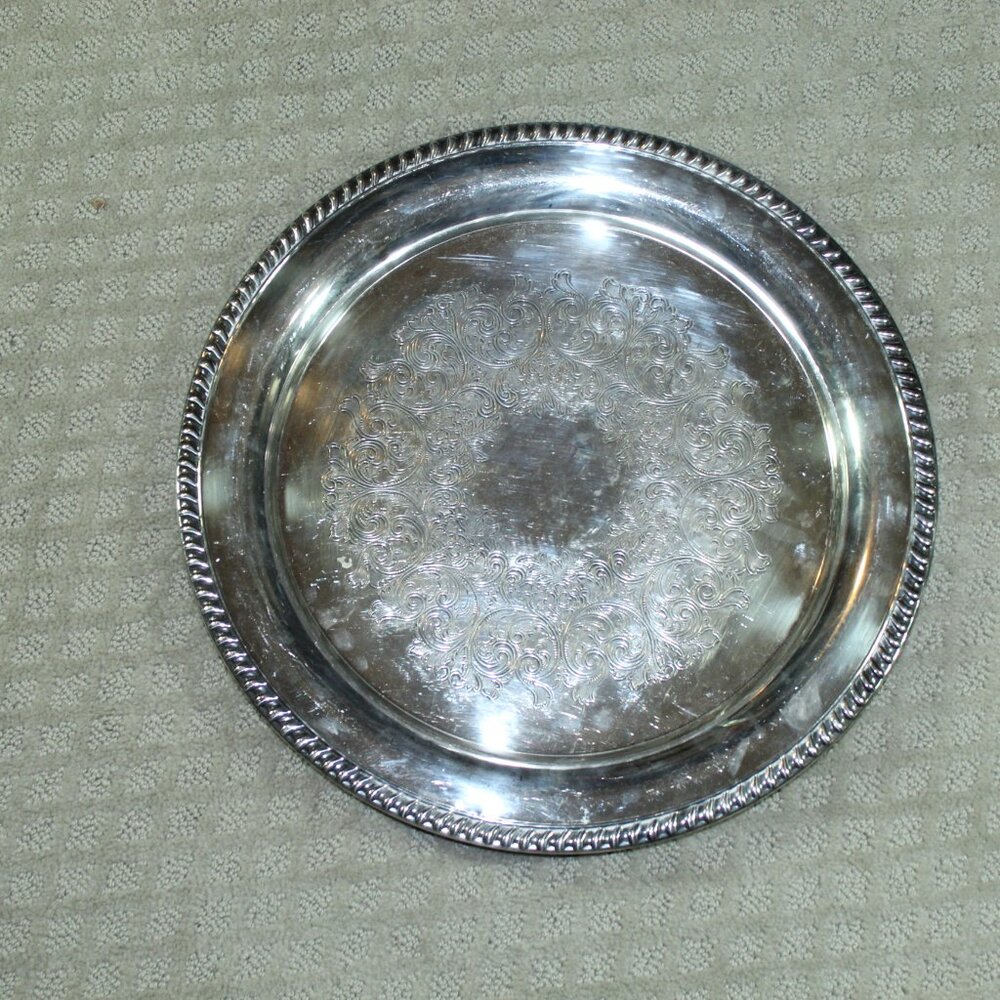 Vintage Wm A. Rogers Round Silver-Plated Platter Tray Braided Rope Edge 15”